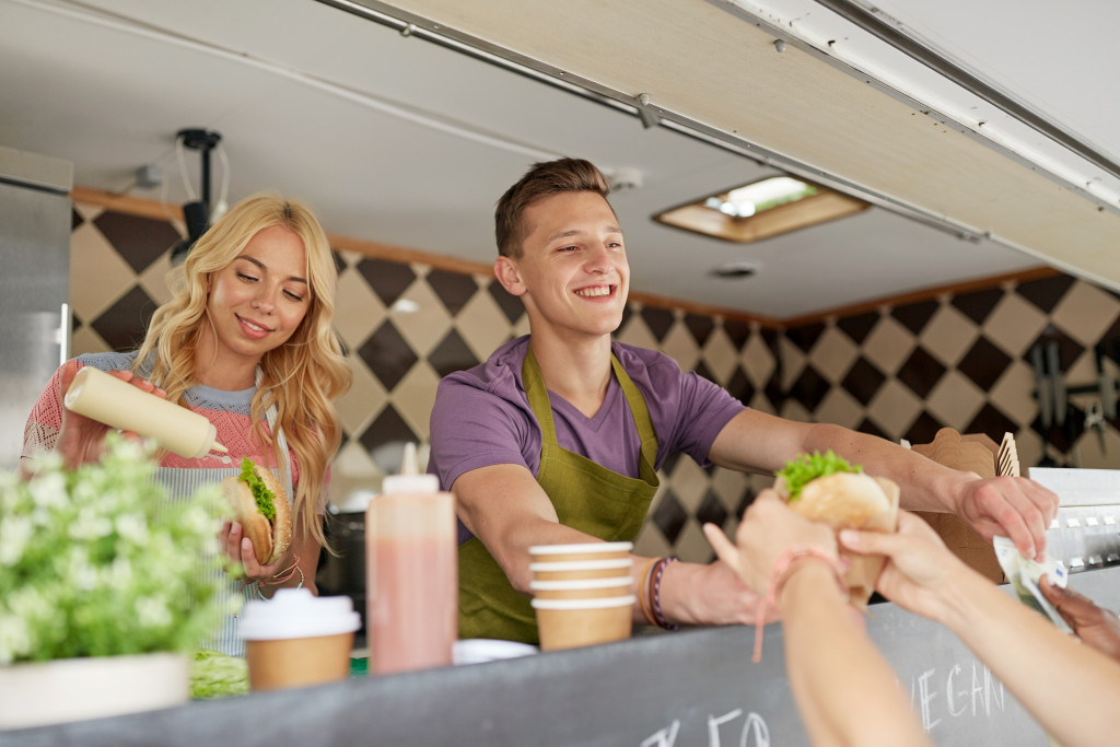 Capitalizing on the Boom: Starting Your Own Food Truck Business